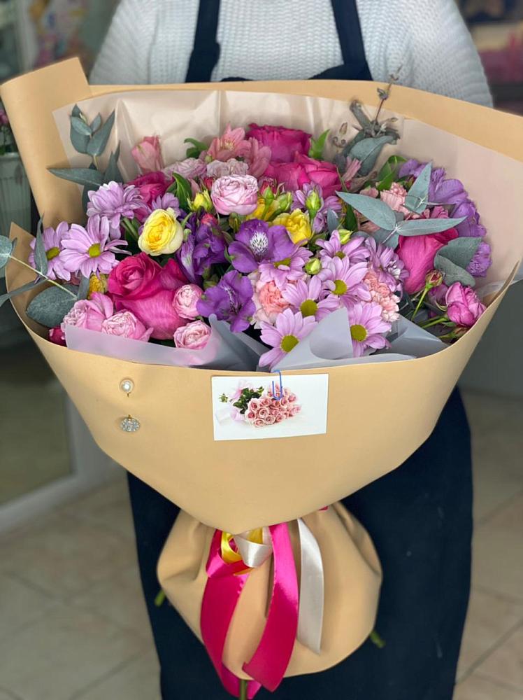 Букет цветов из: Хризантемы, Гвоздики и Альстромерии в Перевозе