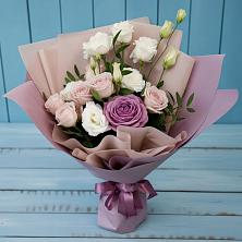 Букет цветов из:  Розы и Лизиантусы в Перевозе