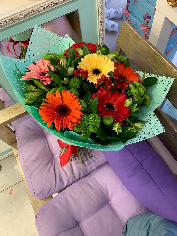 Букет цветов из: Герберы, Хризантемы и Альстромерии в Перевозе