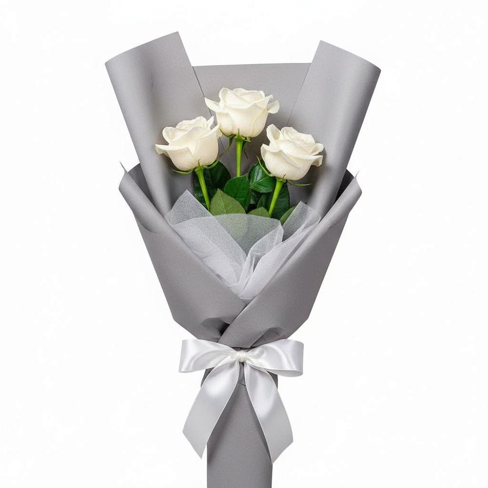 Букет 3 белые розы в Перевозе