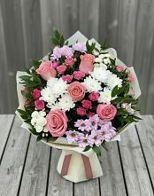 Букет цветов из:  Альстромерии, Гвоздики, Розы и Хризантемы в Перевозе