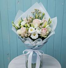 Букет цветов из:  Розы и Лизиантусы в Перевозе