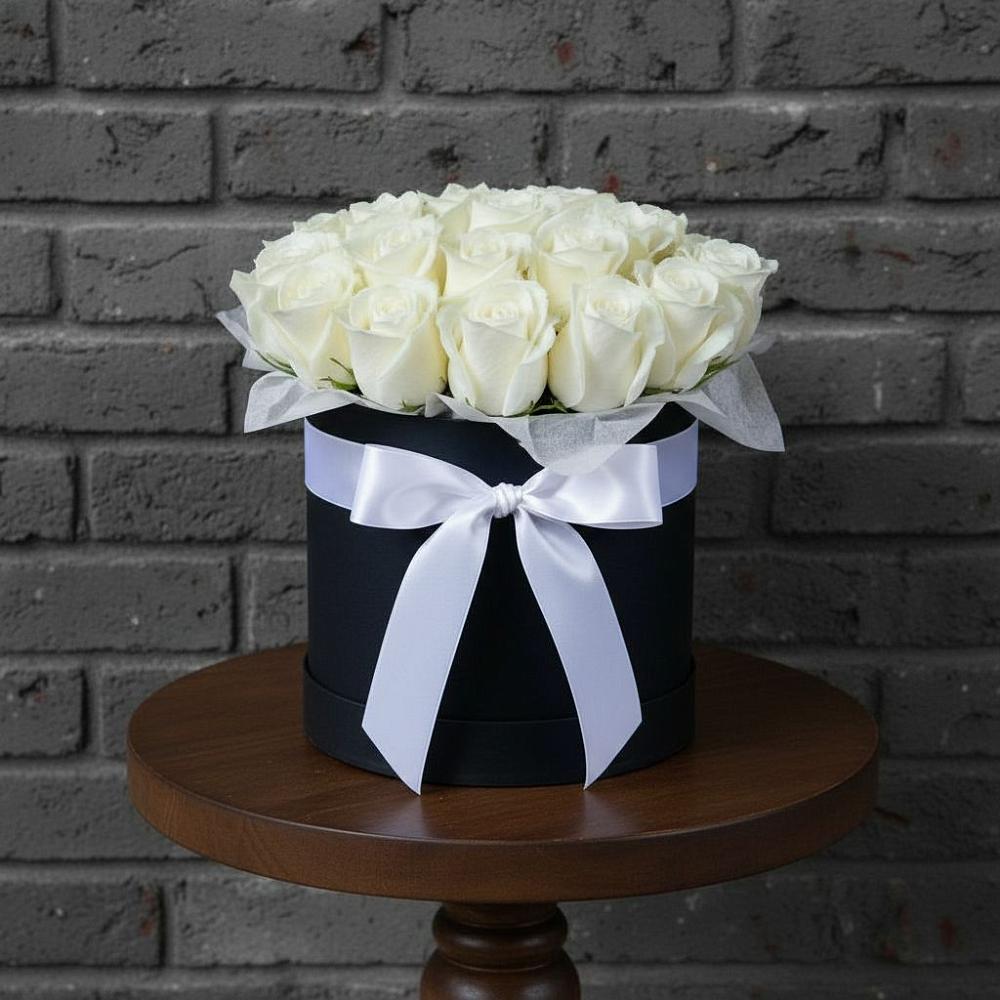 Цветочная композиция из Розы в шляпной коробке в Перевозе