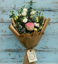Букет цветов из:  Розы и Лизиантусы в Перевозе