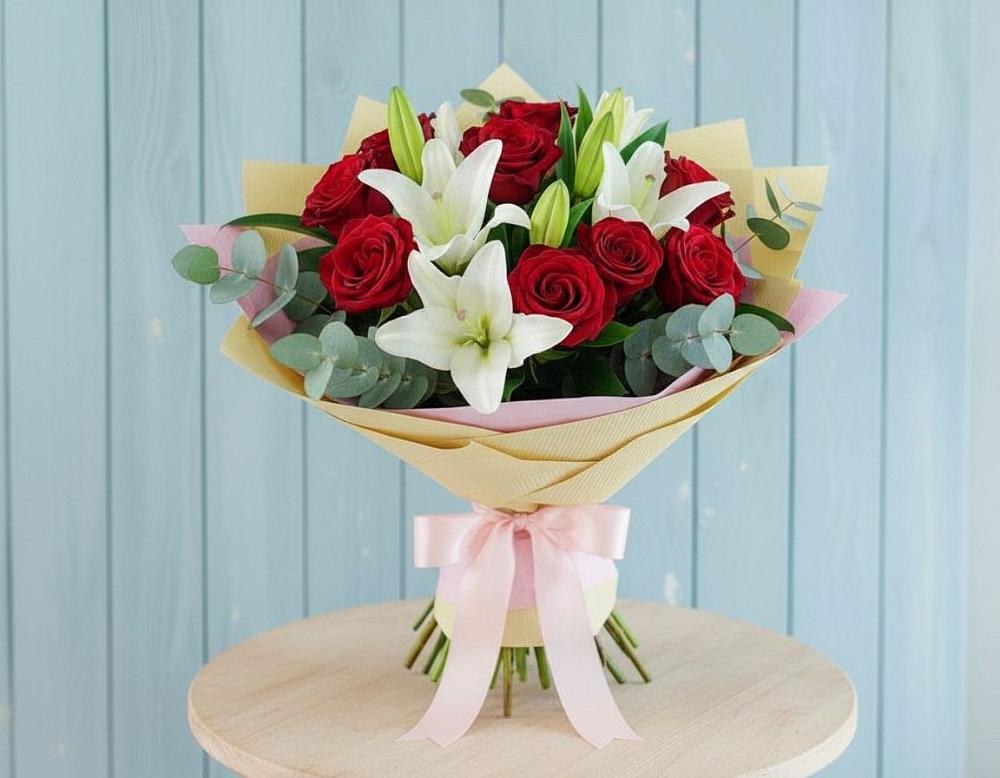 Букет цветов из: Лилии и Розы в Перевозе